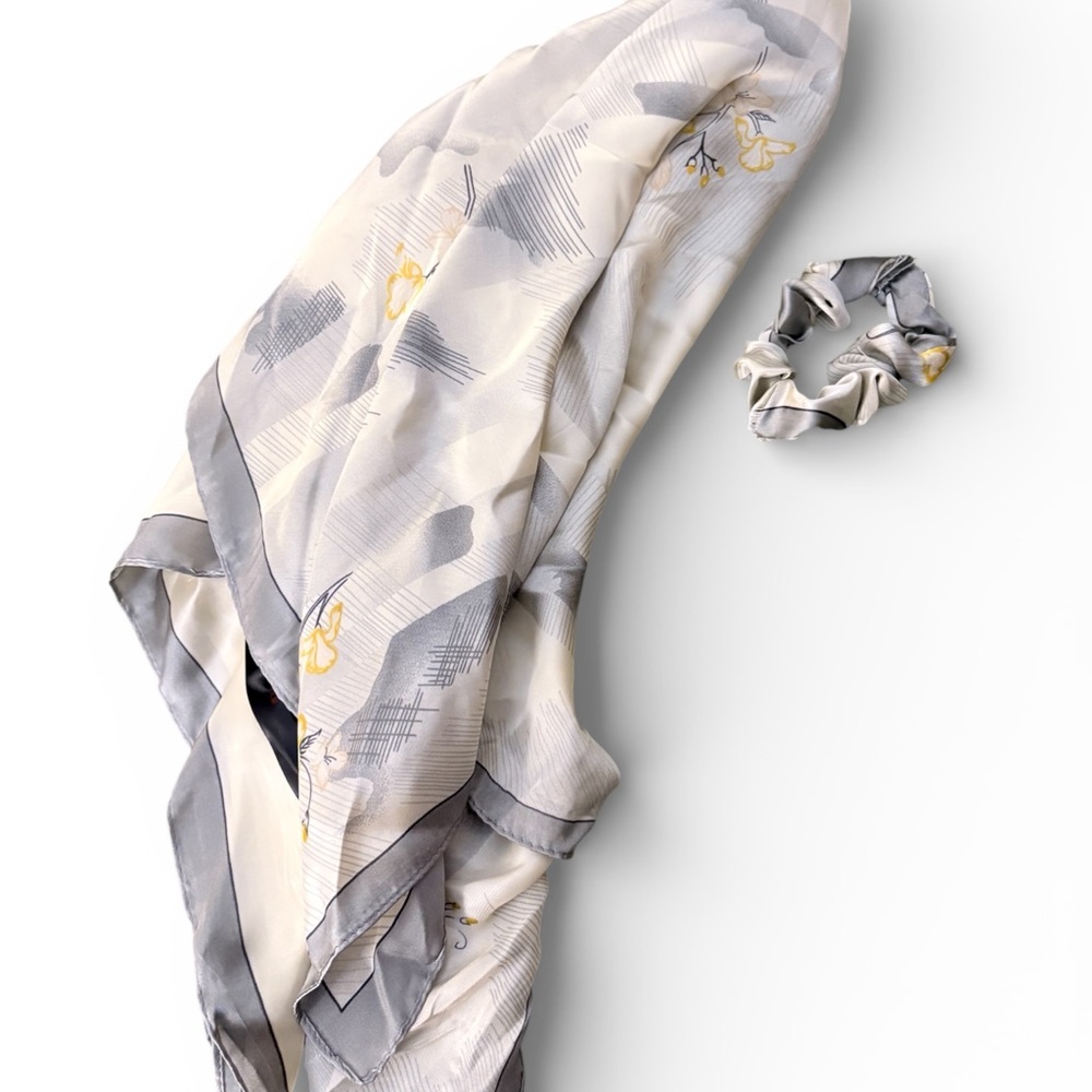 Urban Outfitters Floral Scarf with Matching Scrunchie in Gray and Cream
